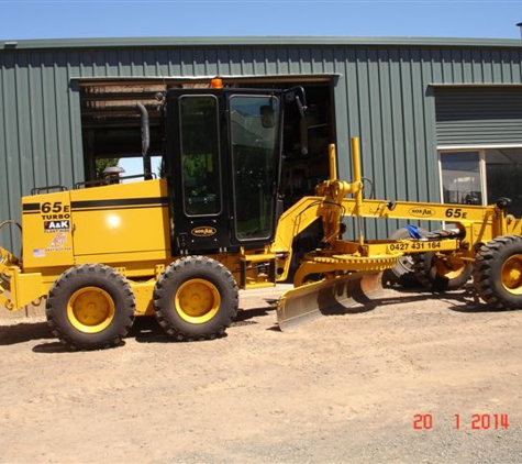 A & K Plant Hire - Griffith, NSW