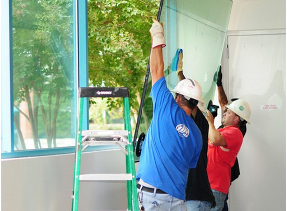 Coastal Glass & Maintenance - Arundel, QLD