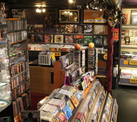 Vinyl Bay 777 - Plainview, NY