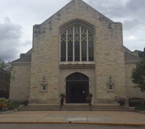 Sacred Heart - Appleton, WI. Front of Sacred Heart Parish