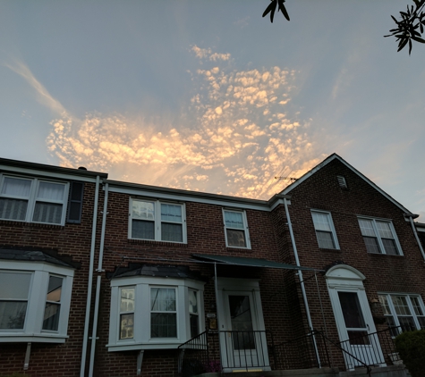 Rodger Forge Apts - Baltimore, MD. Early morning sky during my first walk of the day!