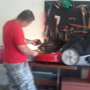 Gary's Small engine repair &servicing - San Antonio, TX. We service and repair lawnmowers