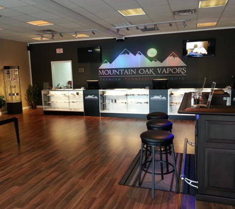 Mountain Oak Vapors of Chattanooga - Chattanooga, TN