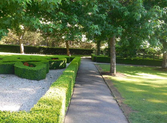 Asphalt Ultimate Driveways - Mount Martha, VIC. Highly-Qualified And Experienced Workmanship