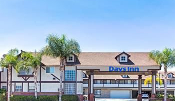 Days Inn - Long Beach, CA