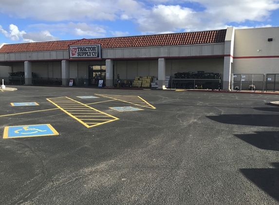 Tractor Supply Co - Miami, AZ