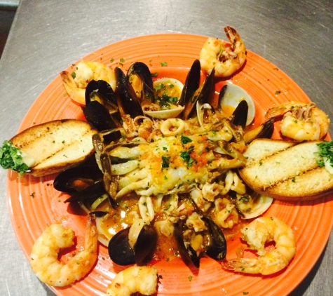 Pinocchio's Restaurant - Spencer, NC. Zuppa di pesce