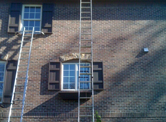 INDY'S BEST WINDOW & GUTTER CLEANING - Greenwood, IN