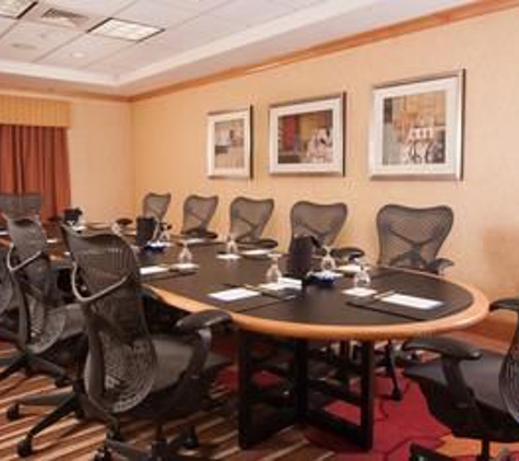 HIlton Garden Inn Atlanta Airport /Millenium Center - Atlanta, GA