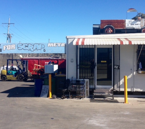 Peninsula & Bay Scrap Metal Recycling - Clontarf, QLD