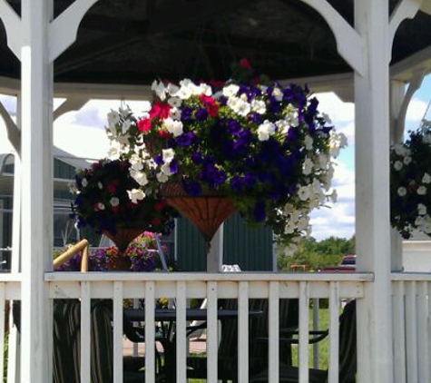 Country Bumpkin Farm Market - Wisconsin Dells, WI