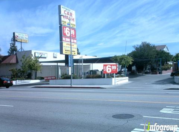 Northridge Car Wash - Northridge, CA