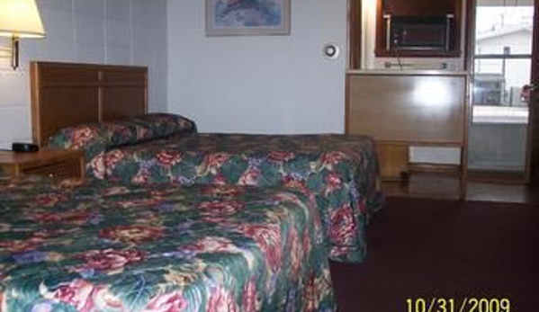 Grand View Motel - Beaver Dam, WI