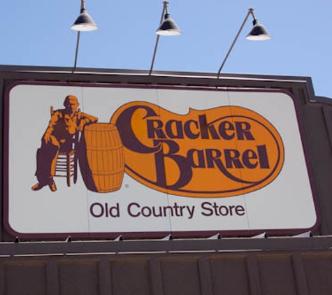 Cracker Barrel Old Country Store - Olathe, KS