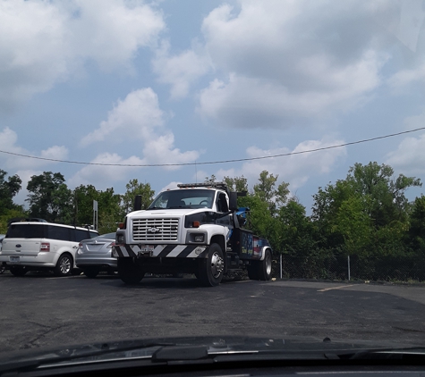 Gray's Towing Service - Cincinnati, OH