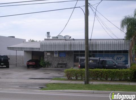 Hi-Teck Collison Complete Paint & Body - Fort Lauderdale, FL