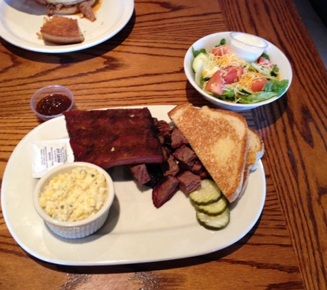 Burnt End BBQ - Overland Park, KS