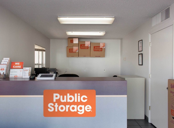 Public Storage - Winter Springs, FL