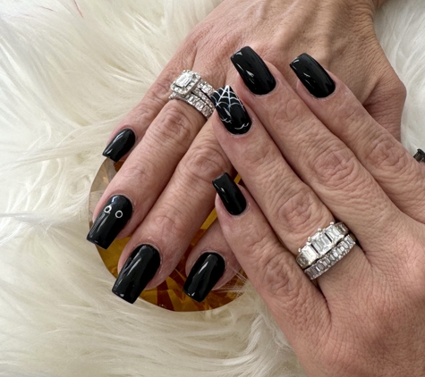 Lana's Nails & Spa - Las Vegas, NV. Halloween Nail