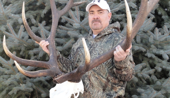 Classic Antler Mounts LLC - Aurora, CO