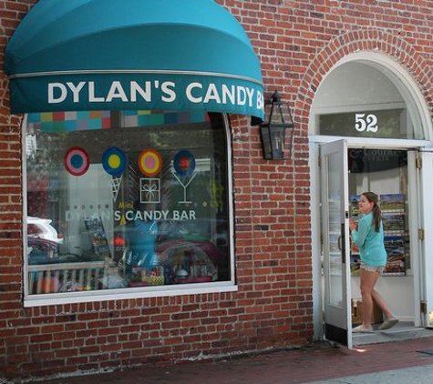 Dylan's Candy Bar - East Hampton, NY