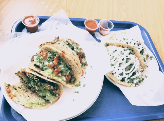 Cali Street Tacos - La Jolla, CA. Fish & asada tacos