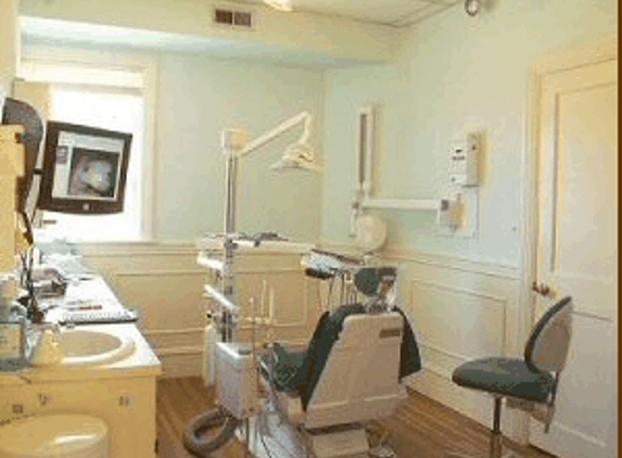 Dutchman Dental, LLC - Tiverton, RI