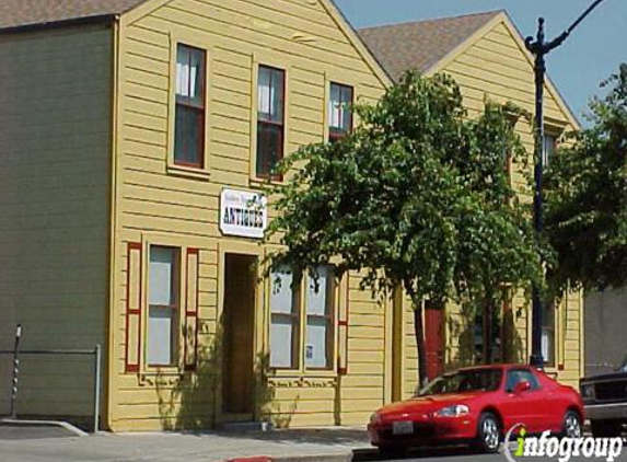 Golden Horseshoe Antiques - Benicia, CA