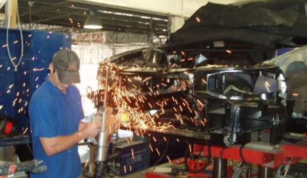 McAully Smash Repairs - Ipswich, QLD