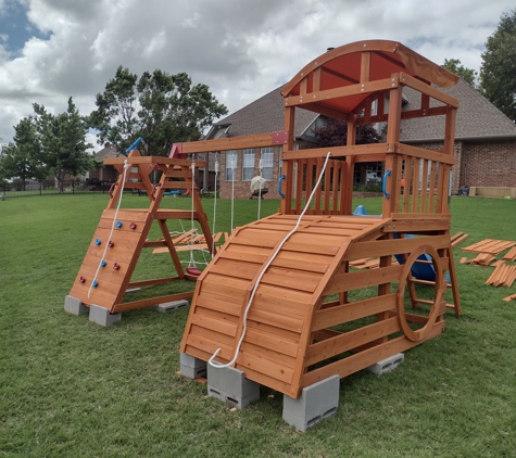 SOONER PRO ASSEMBLY COMPANY - Norman, OK. Little tykes playset installed and leveled. Edmond, Ok.