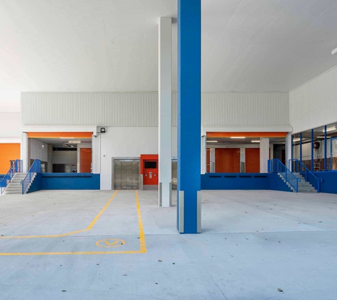 Kennards Self Storage - Ivanhoe, VIC