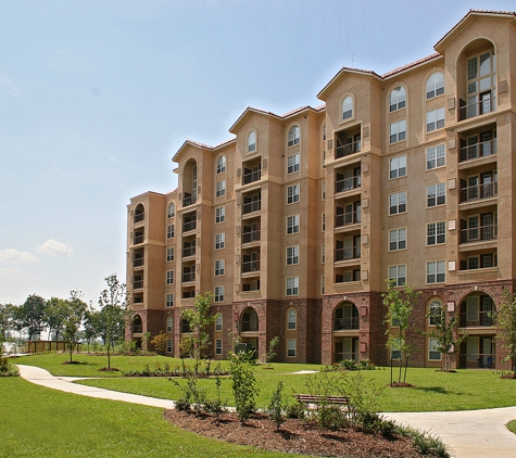 Southgate Towers  Apartments in Baton Rouge, LA - Baton Rouge, LA