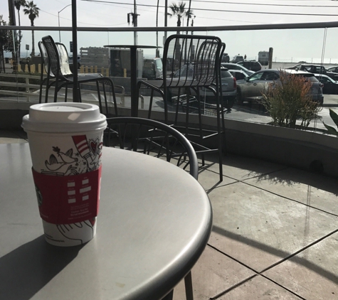 Starbucks Coffee - Pacific Palisades, CA