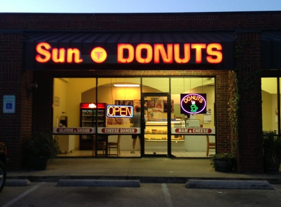 Sun T Donut - Bedford, TX