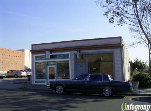 Dream Girls Hair Salon - Hayward, CA