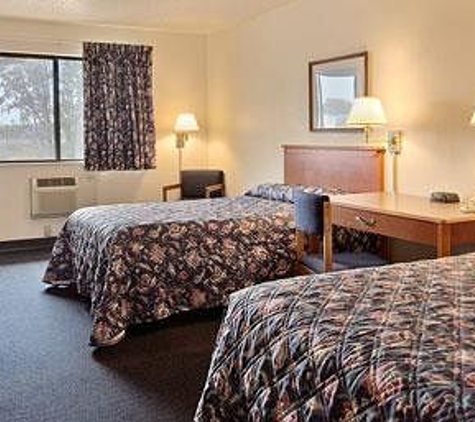 Super 8 by Wyndham Franklin/Middletown Area - Middletown, OH