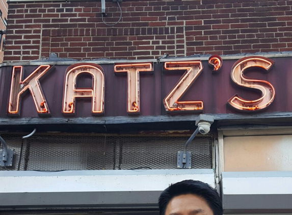 Katz's Deli - New York, NY