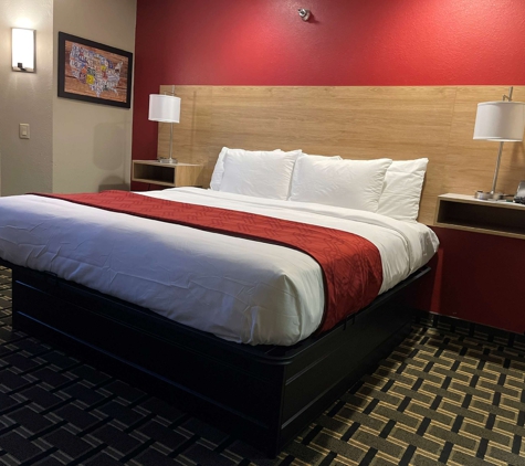 SureStay Plus Hotel By Best Western Peoria - Peoria, IL