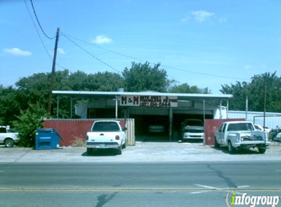 Memos Auto Body Shop and Fiberglass Repair - Haltom City, TX