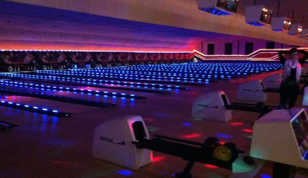 Country Club Bowl - San Rafael, CA