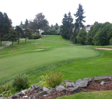 Rainier Golf & Country Club - Seattle, WA