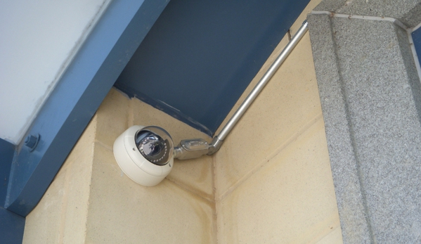 Digital Surveillance - CCTV Security Cameras Installation Los Angeles - Los Angeles, CA. Out Side Home Security Camera