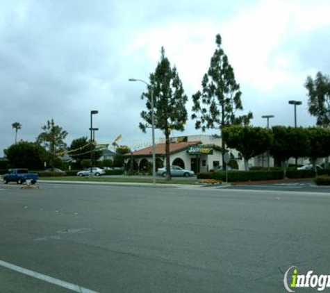 Alberto's Mexican Food - Huntington Beach, CA