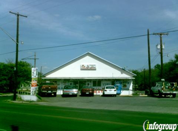 Grandma B's Meat Market - San Antonio, TX