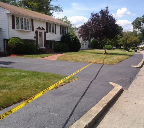 Brito's Landscaping & Maintenance Corp - Abington, MA