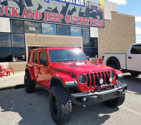 Smokey Mountain Truck Outfitters - Lexington, KY