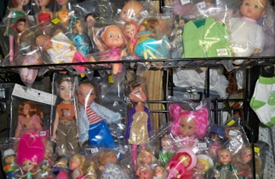 barbie thrift store