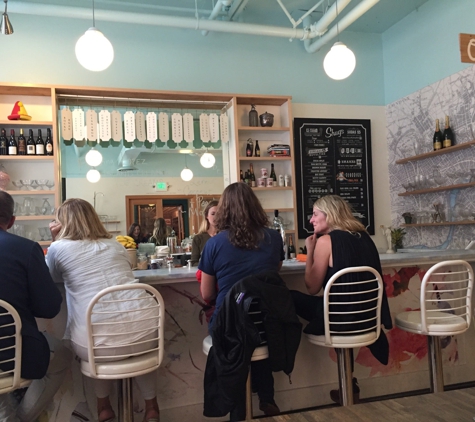 Shug's Soda Fountain & Ice Cream - Seattle, WA