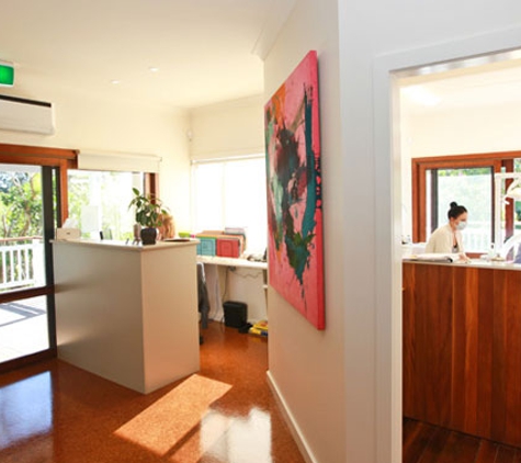 Mcgory M Dentist - Byron Bay, NSW