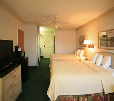 Quality Inn - Louisville, KY